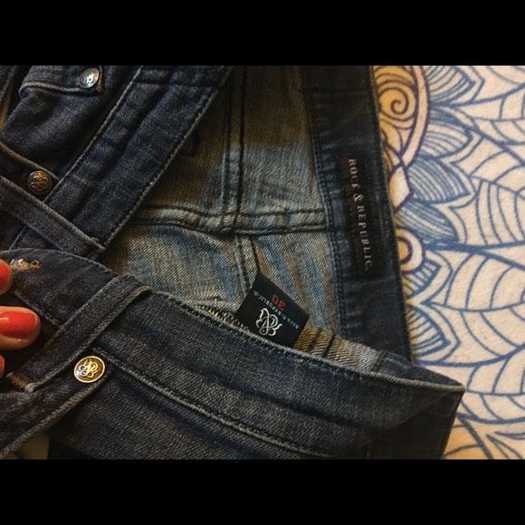 Rock & Republic Jeans - Picture 3 of 4
